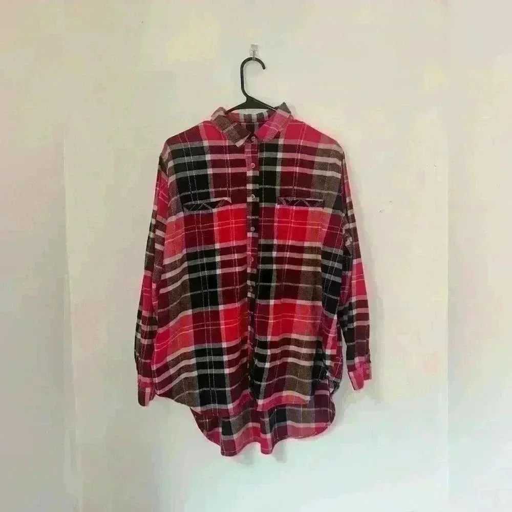 Urban Outfitters BDG Boyfriend Red Flannel